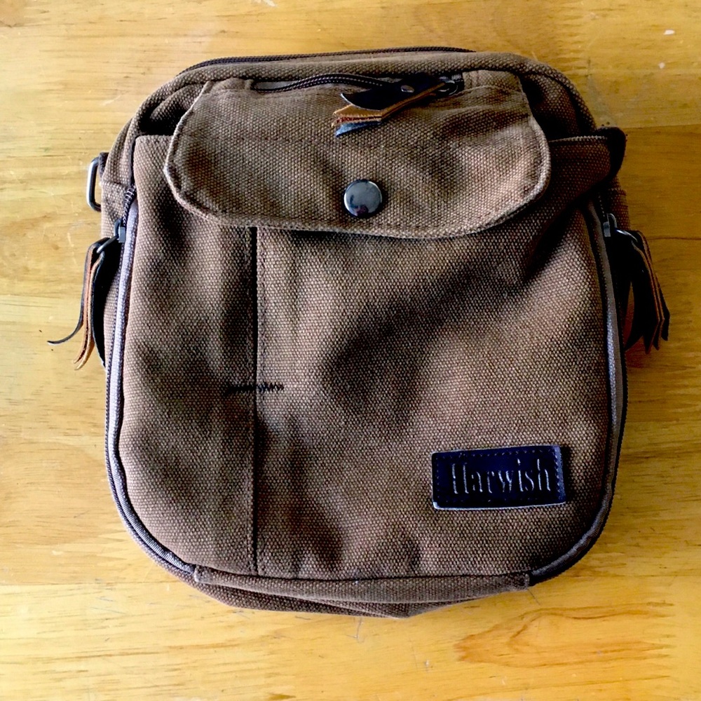 A Harwish travel bag